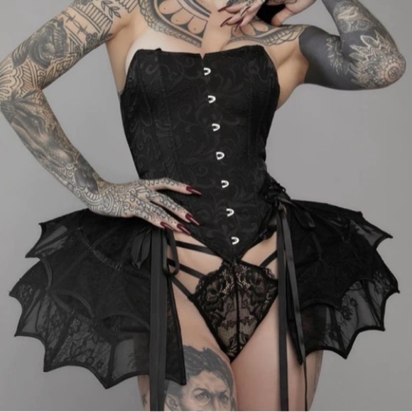 Dollskill unholy Scent of you (ISO) - Picture 3 of 3